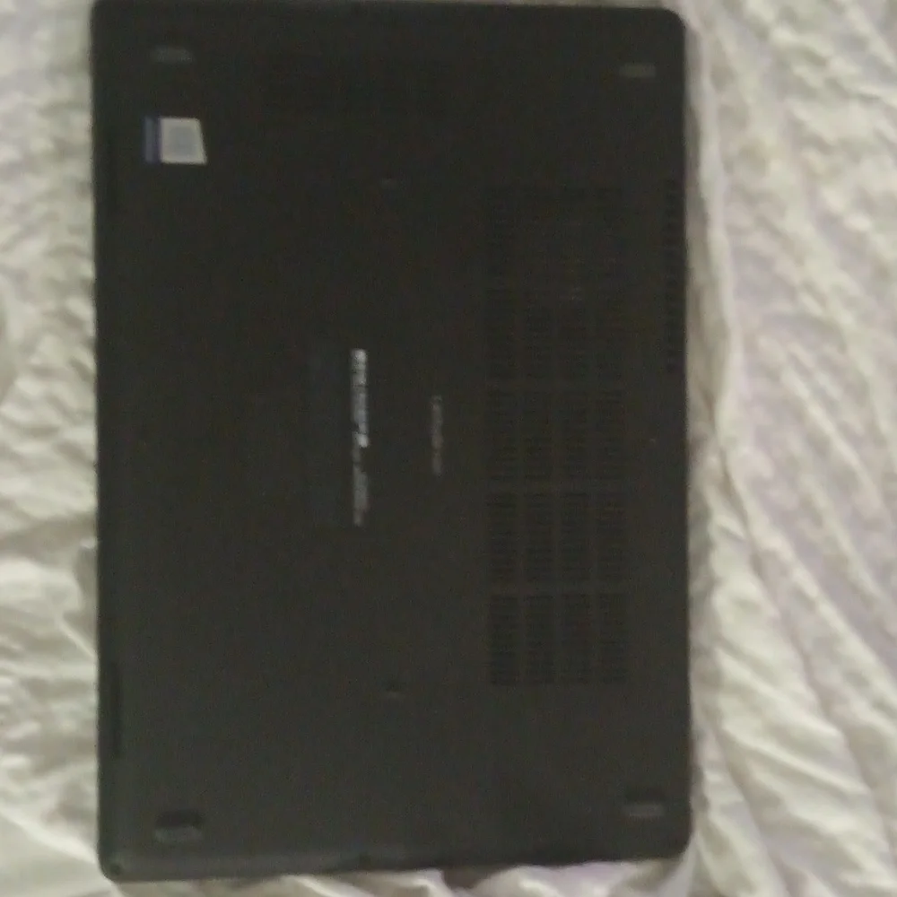 Dell latitude 5940 black